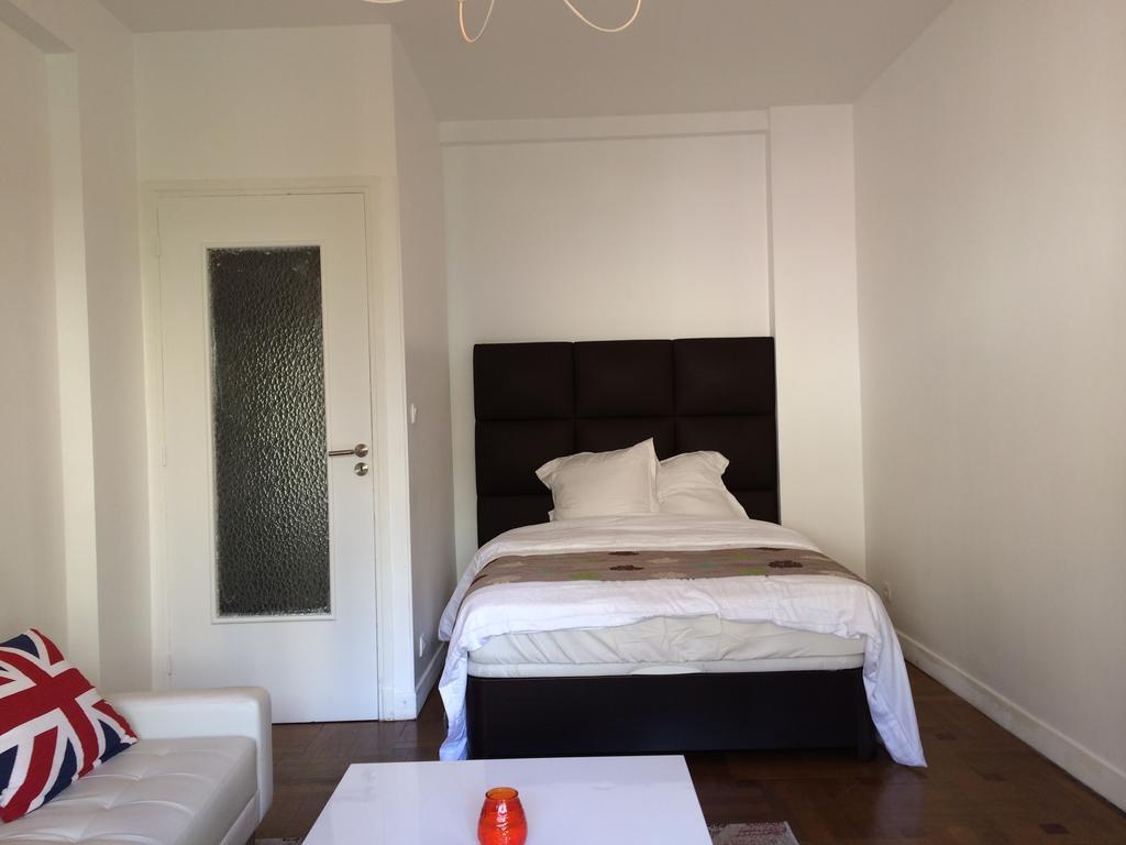 Nice Halevy Room photo